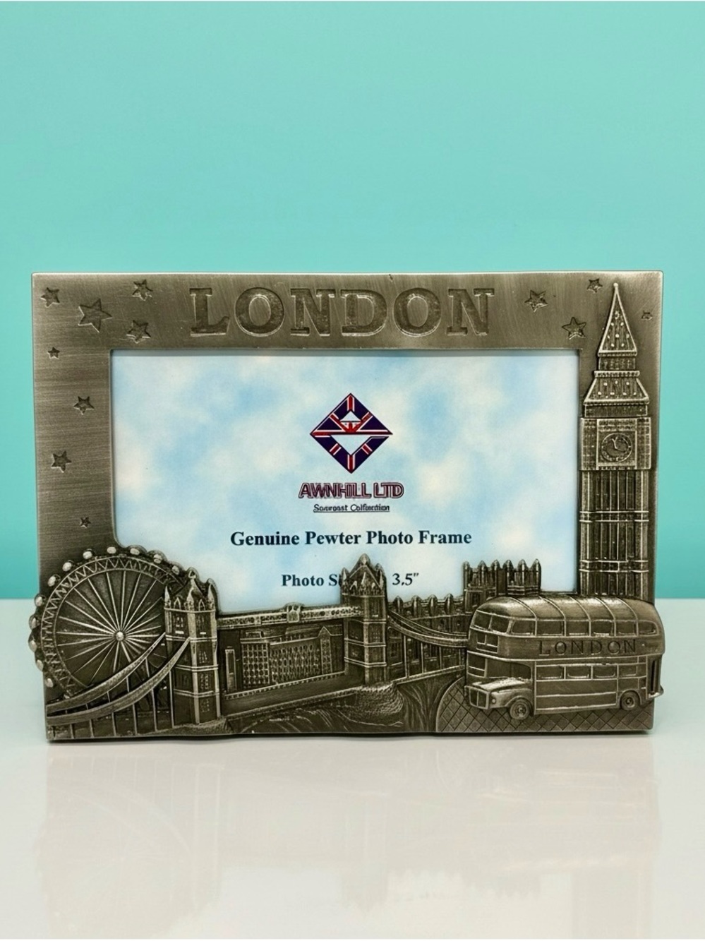 Vintage Pewter London 3D Picture Frame Glass Pane Easel Back